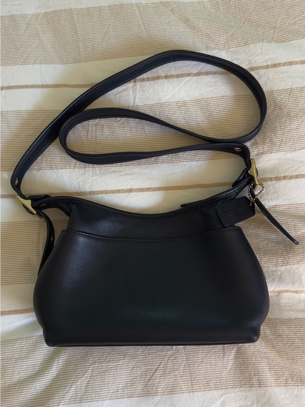 Coach Vintage Legacy 9136 Black Leather Crossbody Bag
